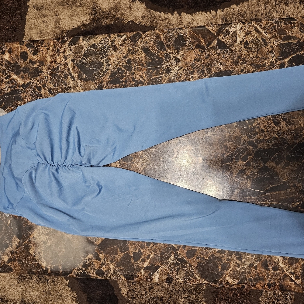 Gym shark leggings, costal blue, scrunch